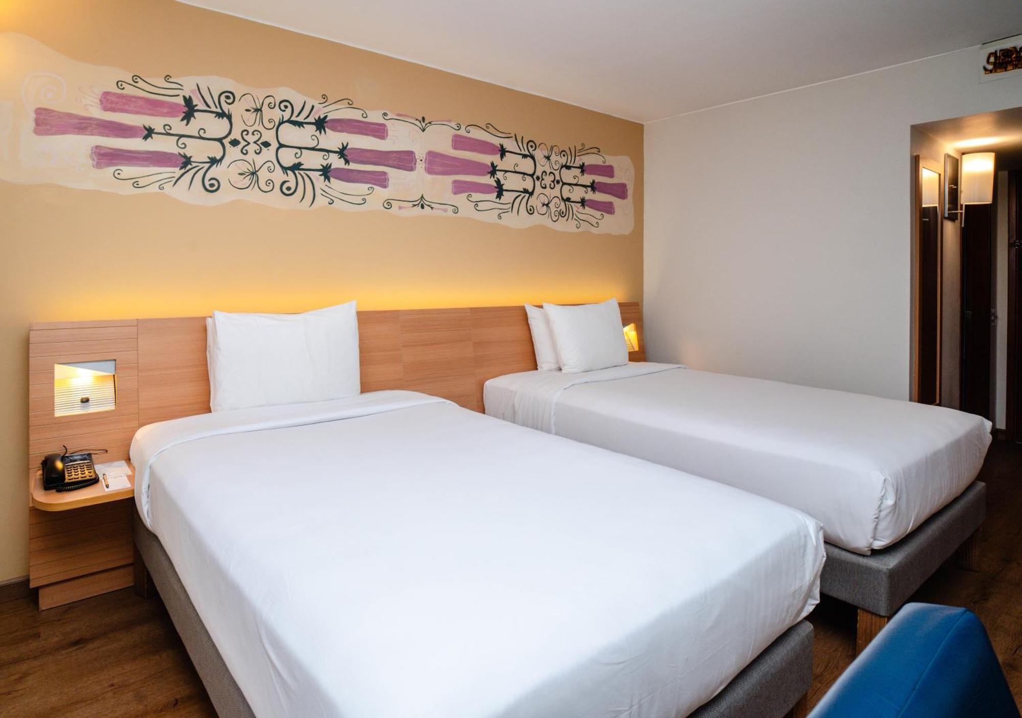Novotel Cuzco Buitenkant foto