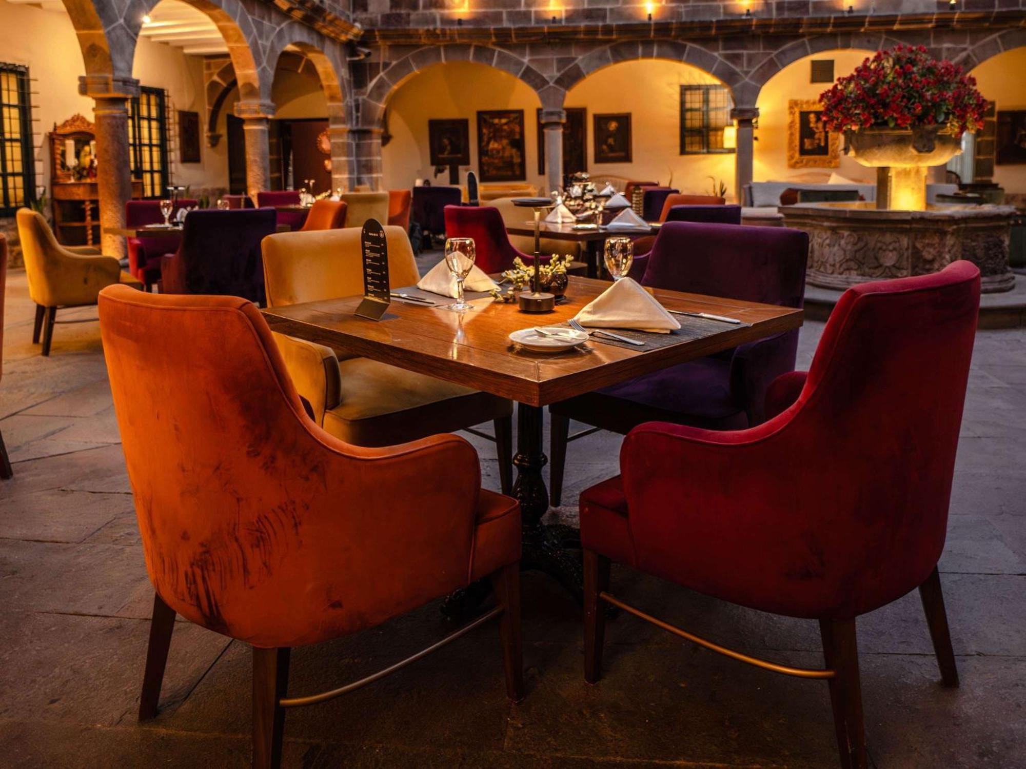 Novotel Cuzco Buitenkant foto