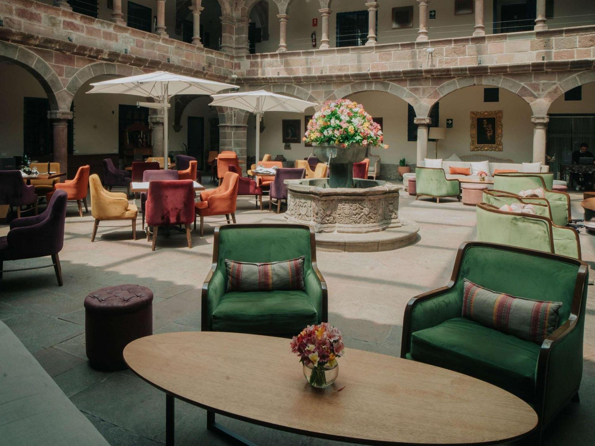 Novotel Cuzco Buitenkant foto