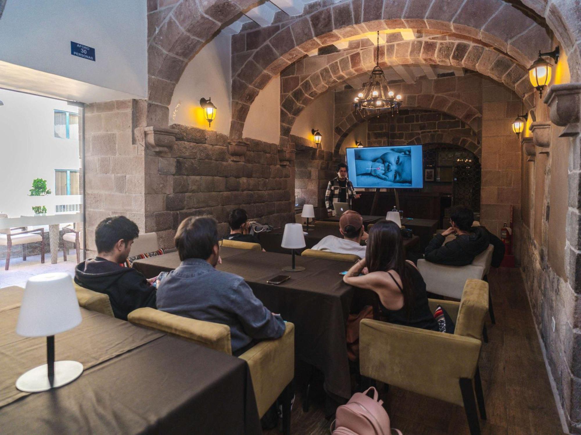 Novotel Cuzco Buitenkant foto