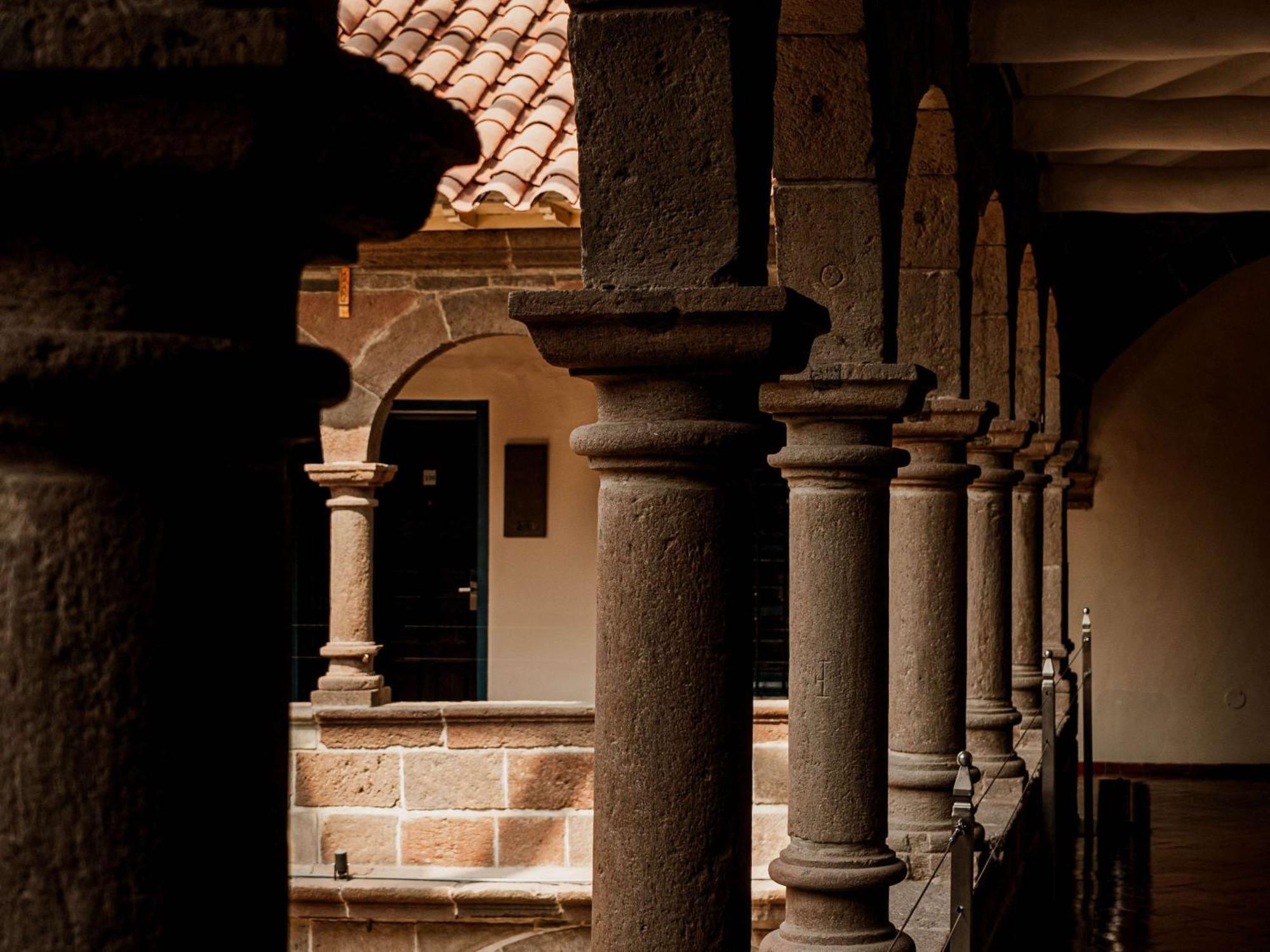 Novotel Cuzco Buitenkant foto