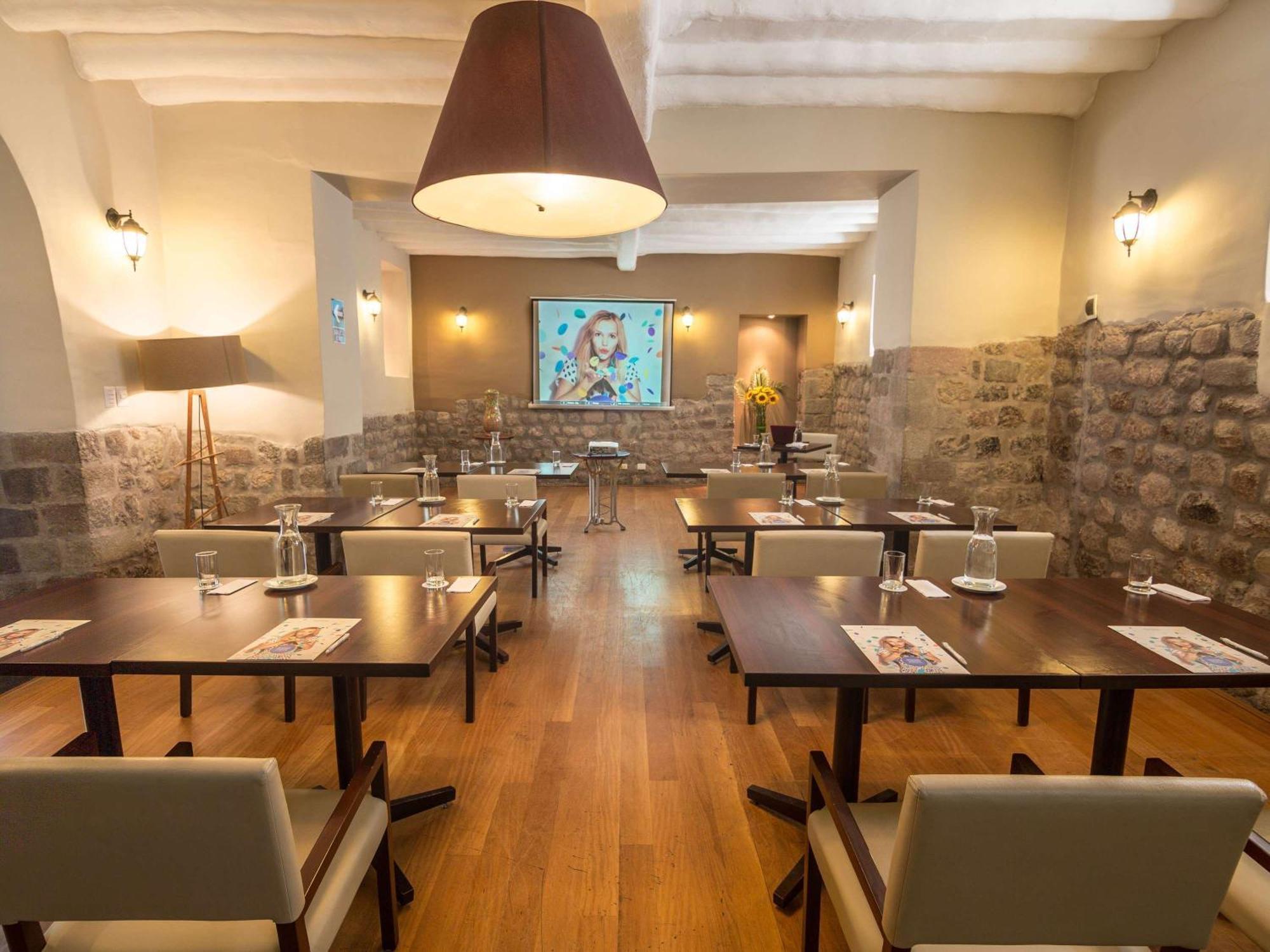 Novotel Cuzco Buitenkant foto