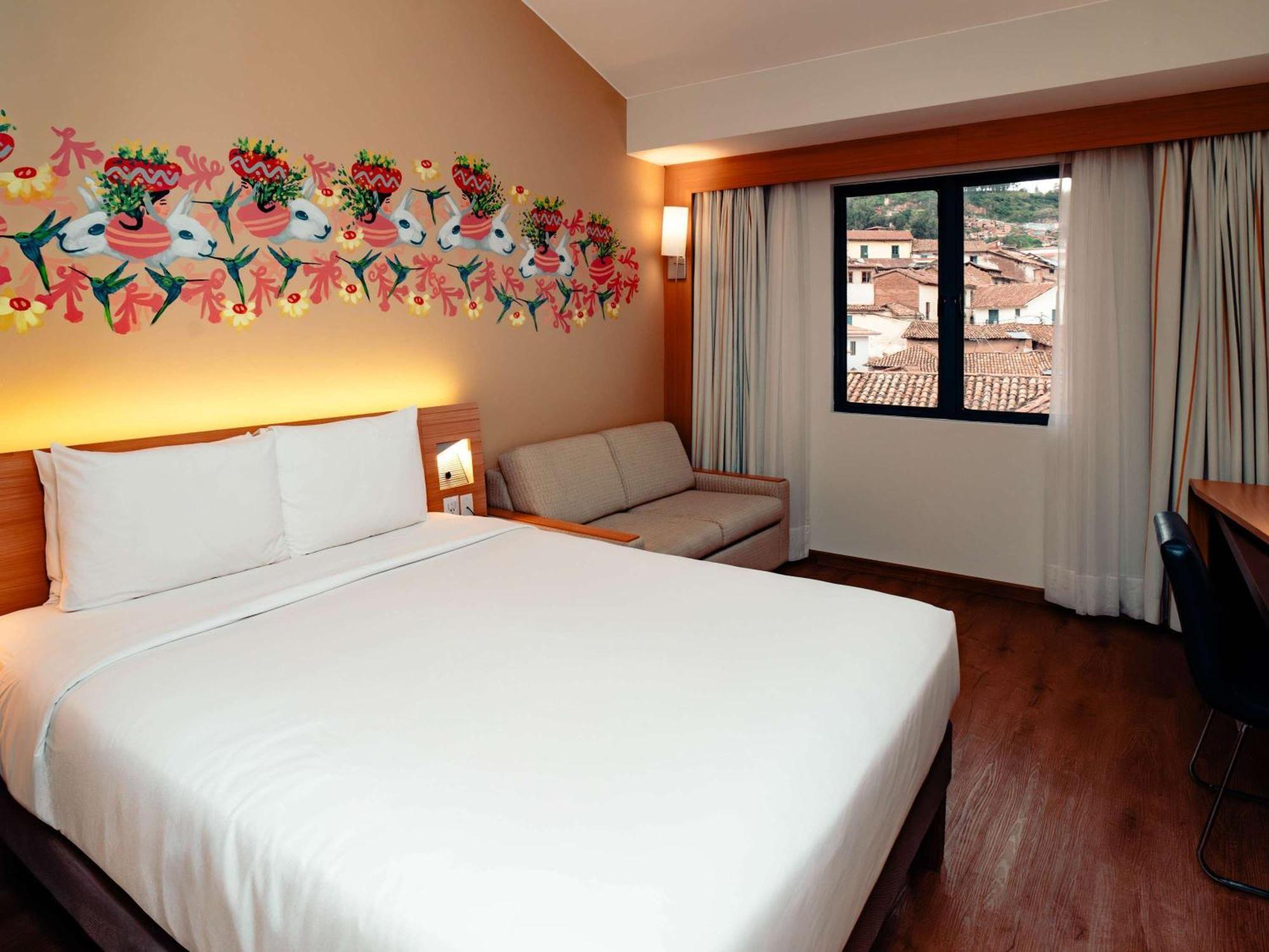 Novotel Cuzco Buitenkant foto