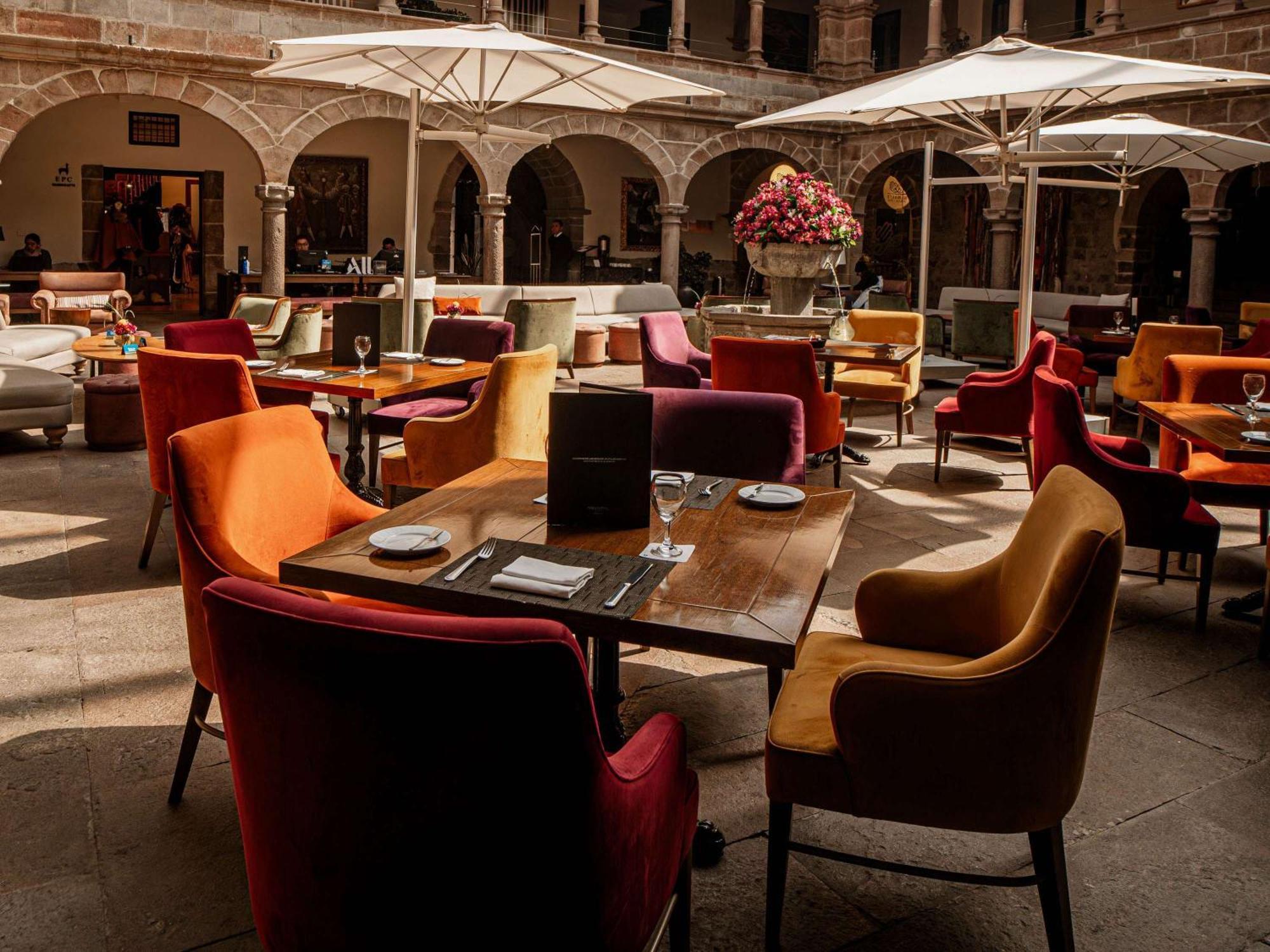 Novotel Cuzco Buitenkant foto