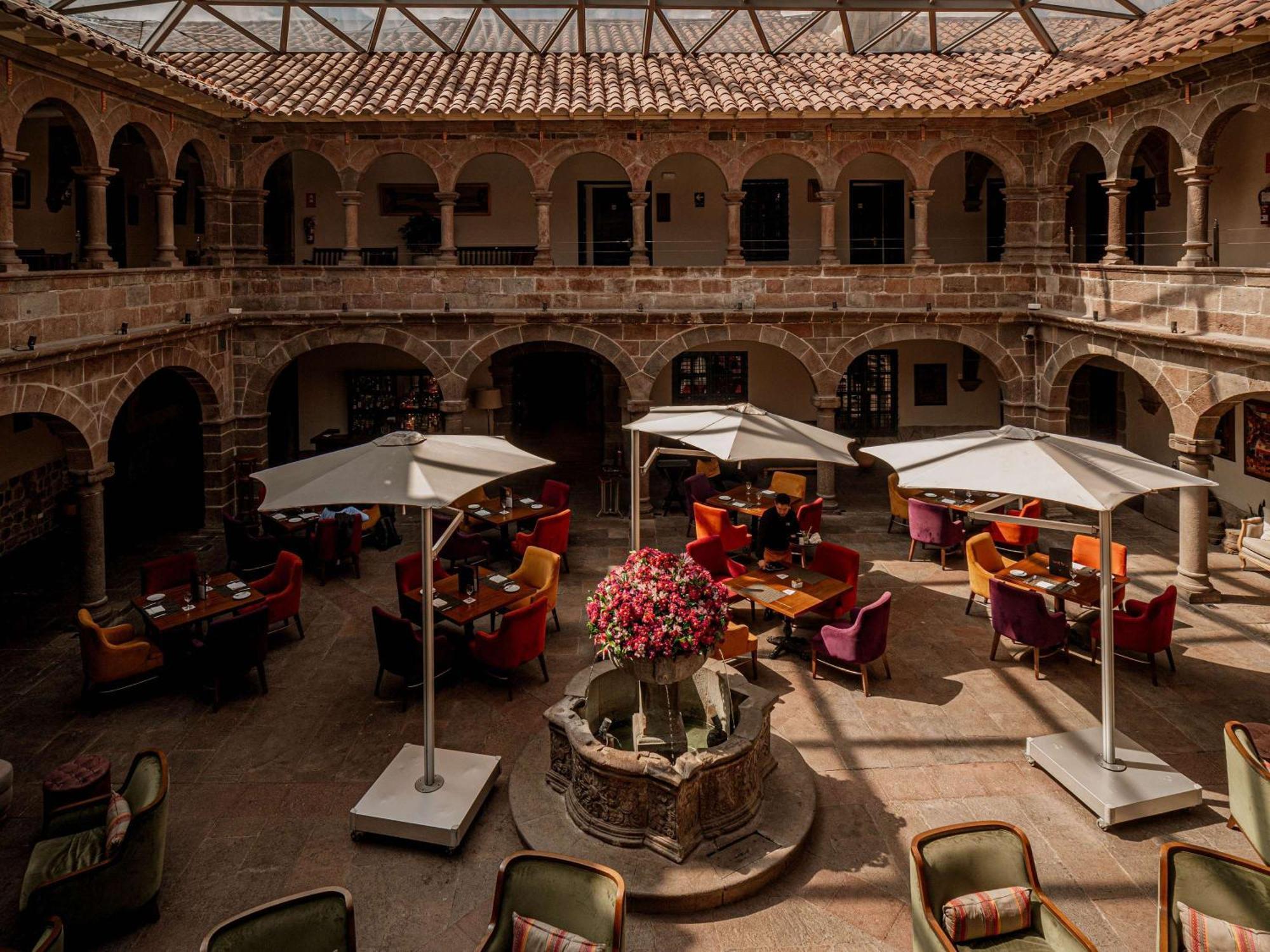 Novotel Cuzco Buitenkant foto